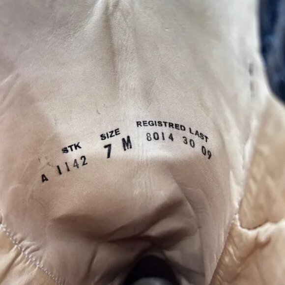 Corral Black w/Turquoise Wing Inlay & Crystal Studded Cross Heeled Boots Size: 7 - Picture 3 of 8